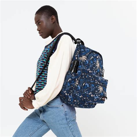 eastpak official site.